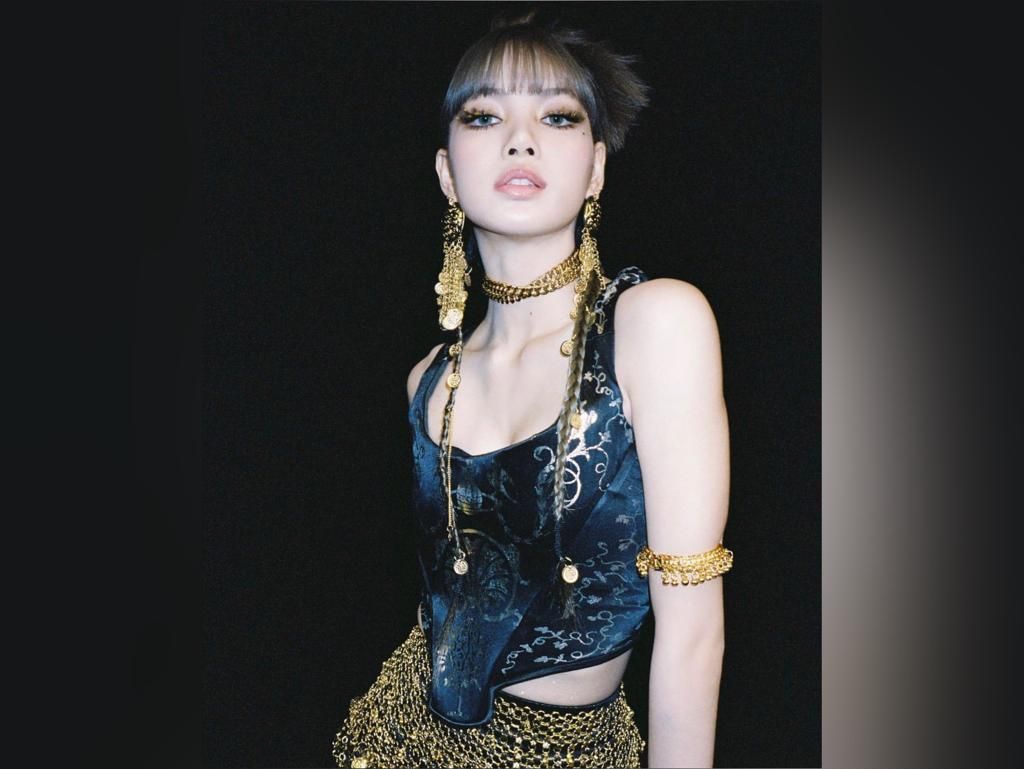 Blackpink's Lisa breaks solo artiste record on YouTube with 'Lalisa' | The Star