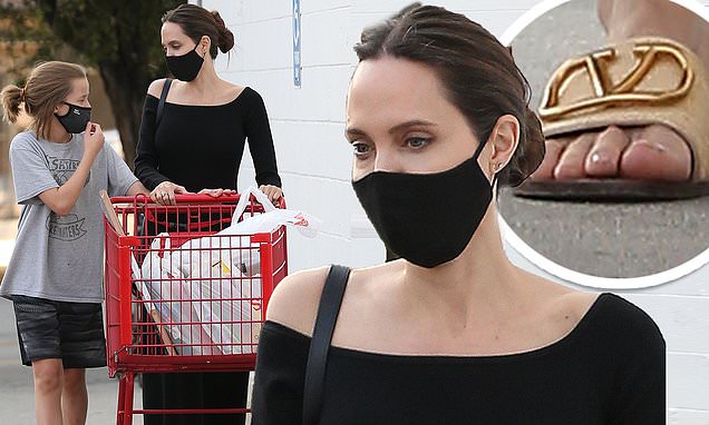 Angelina Jolie takes daughter Vivienne to pick up school supplies | Daily Mail Online